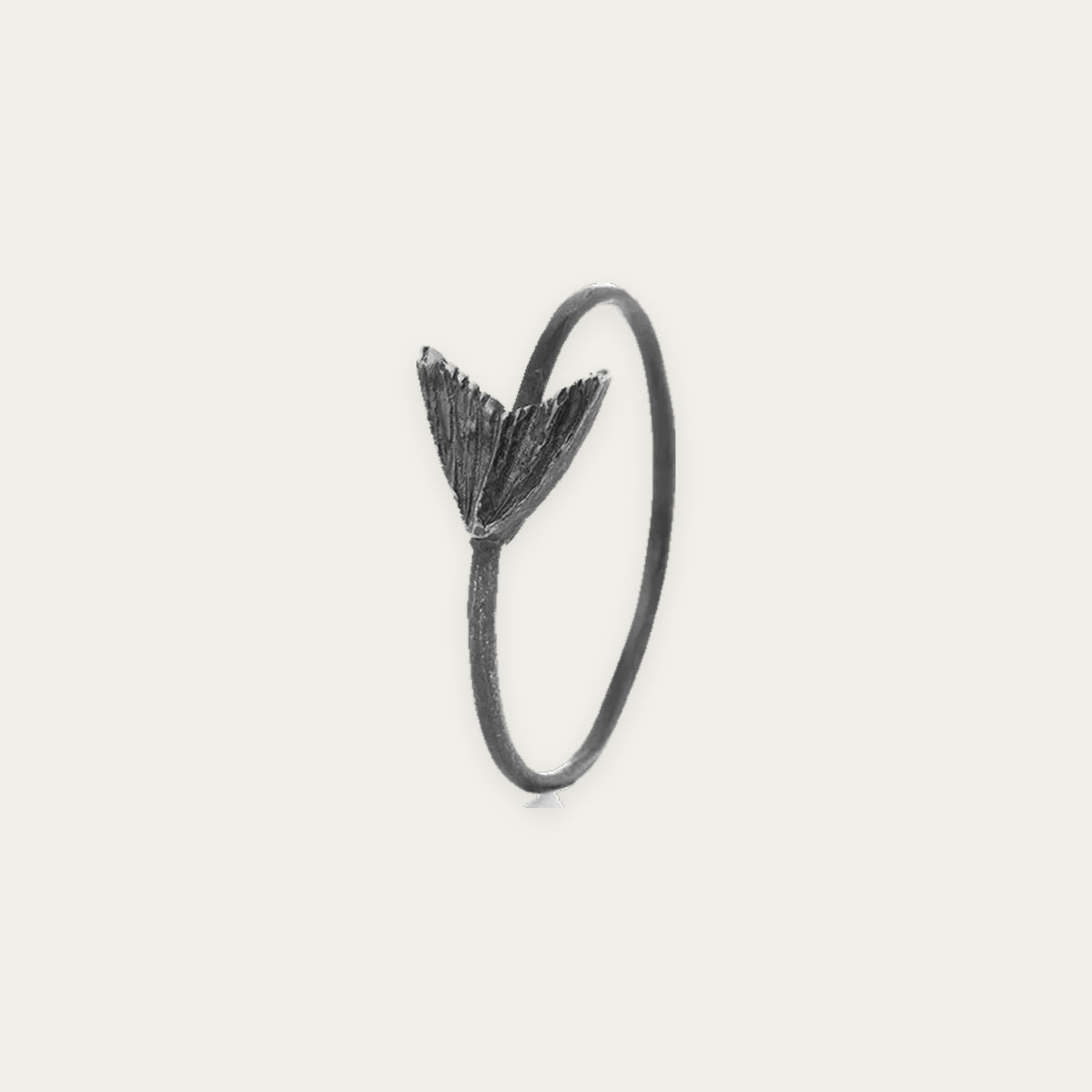 LAX RING oxidized silver