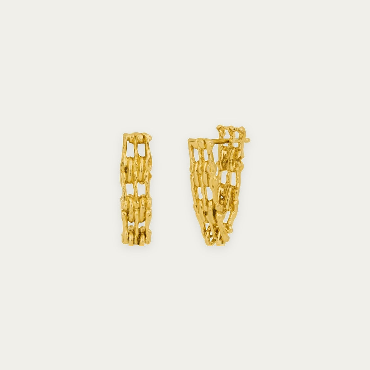 ASTERIAS EARRINGS (142 GP)