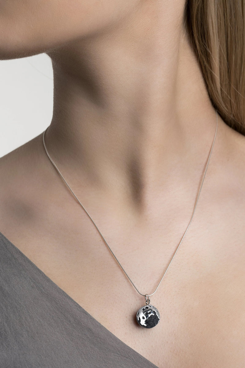 Aurum Fold Necklace Small