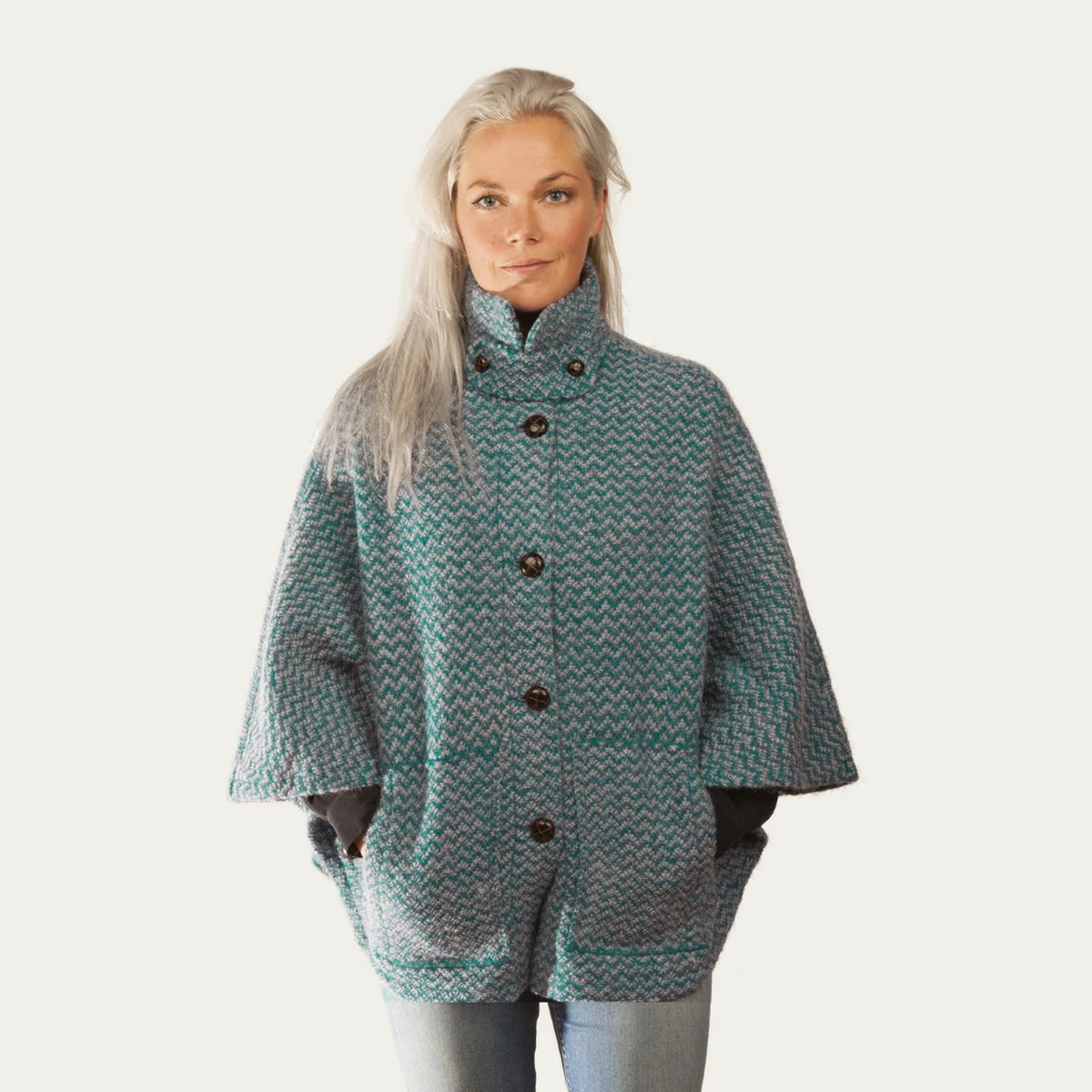 Magga Cape - Turquoise