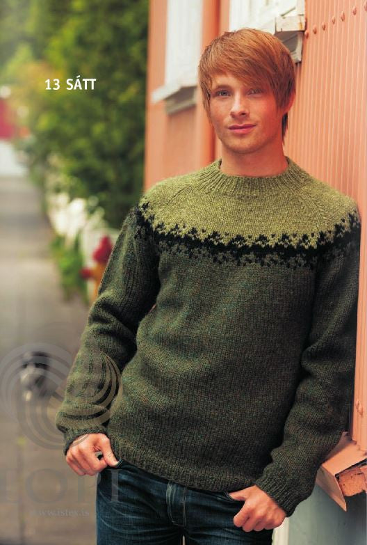 Icelandic sweaters and products - Sátt (Truse) Mens Wool Sweater Green Tailor Made - NordicStore