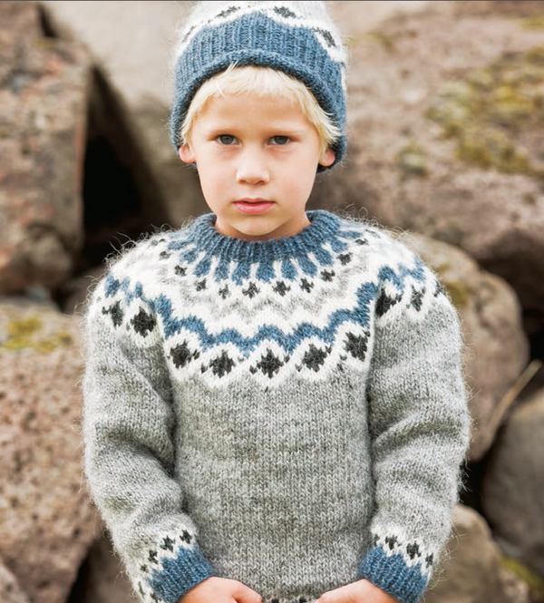 Icelandic sweaters and products - Kambur Green or Grey - knitting kit Wool Knitting Kit - NordicStore