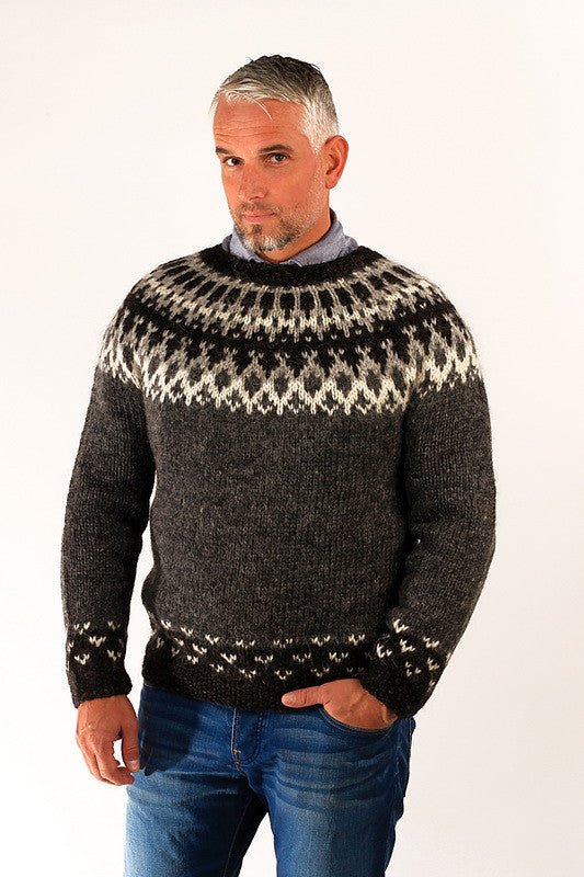 Icelandic sweaters and products - Skipper Wool Pullover Grey Wool Sweaters - NordicStore