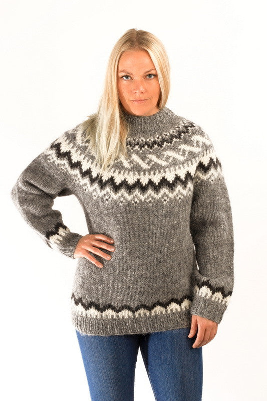 Icelandic sweaters and products - Traditional Wool Pullover Grey Wool Sweaters - NordicStore